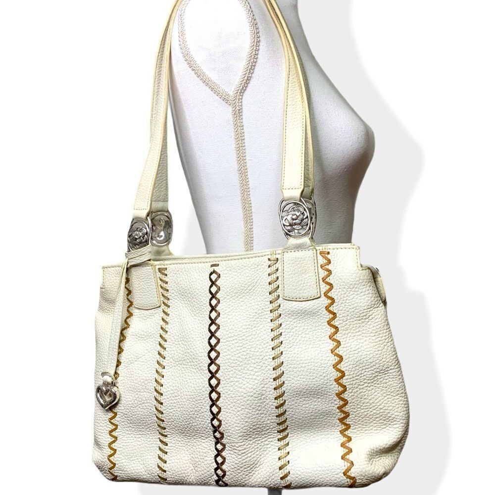 🖤 Brighton | White Pebble Leather Shoulder Bag